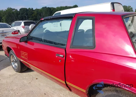 1988 Chevrolet Monte Carlo из США, поврежденный, VIN 1G1GZ11GXJP128530